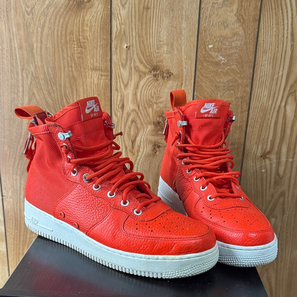 NIKE SF AF1 SNEAKERS 2017 - Leather/ ballistic nylon, orange/white shoes